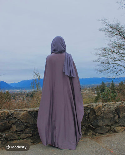 Abaya Dress: The Unique Charm of Middle Eastern Fashion