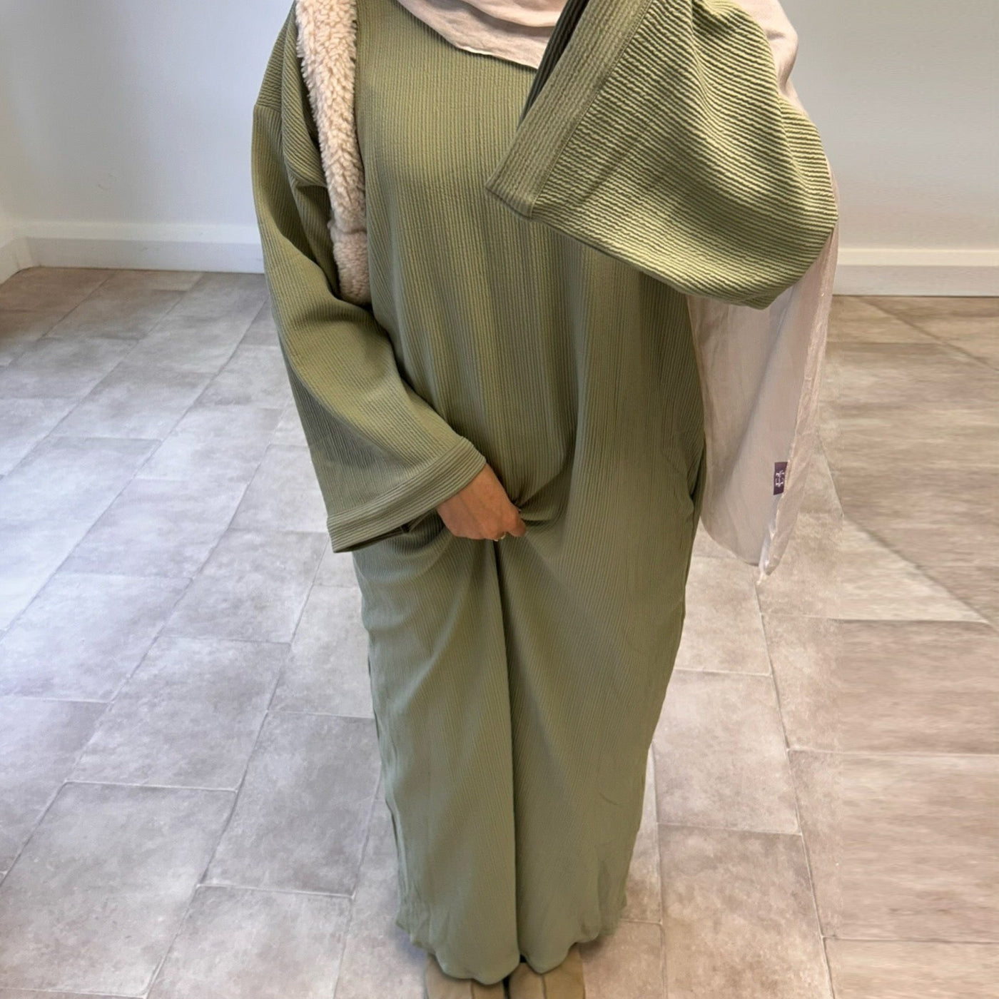 LM092 Loose Abaya Dress for Women – Oversized, Balloon Sleeve, Full-Length Modest Islamic Wear