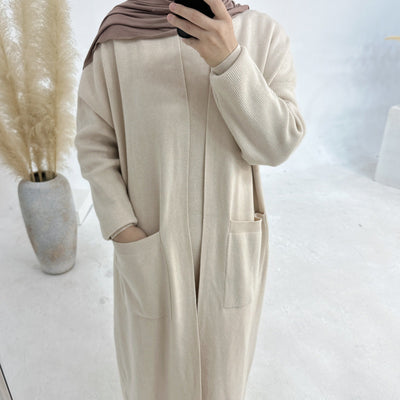 LM229 Winter Knit Abaya Set – 2-Piece Modest Co-ord with Pockets