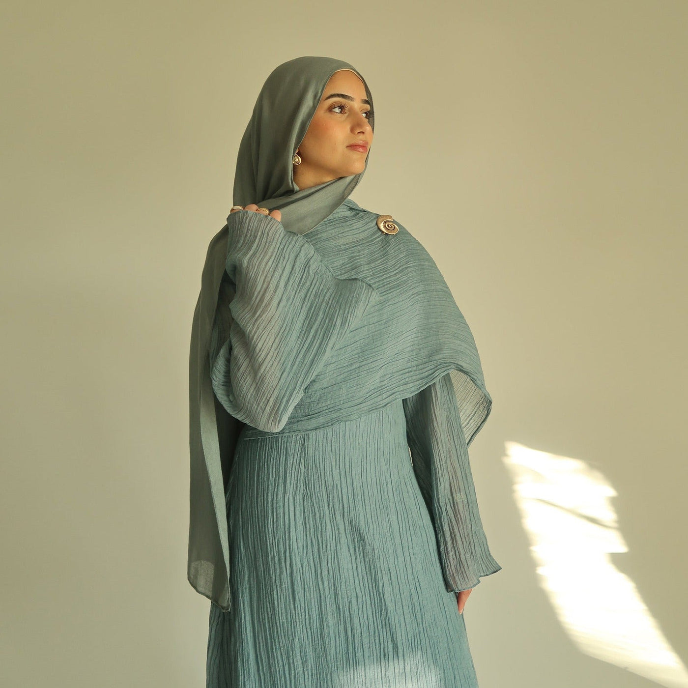 LM305 Double Layer Abaya Dress – Soft Tencel Knit Long Sleeve Maxi