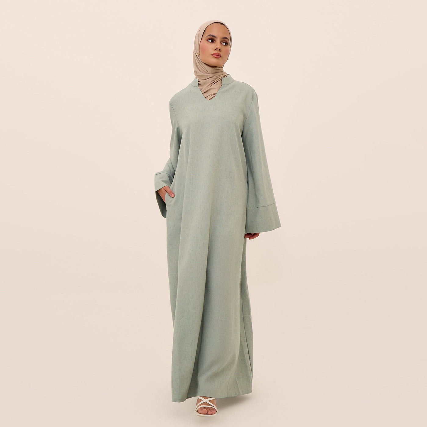 LM308 Abaya Dress with Pockets – Long Sleeve Maxi with Wide Cuffs