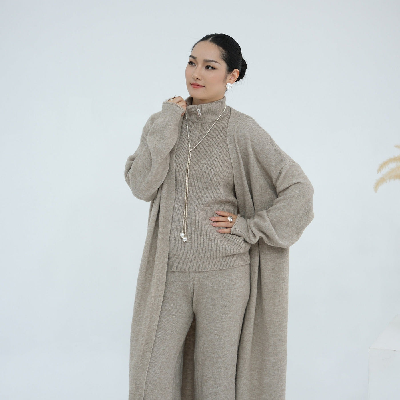 LM226 Winter Knit 3-Piece Abaya Set for Muslim Women – Modest Co-ord