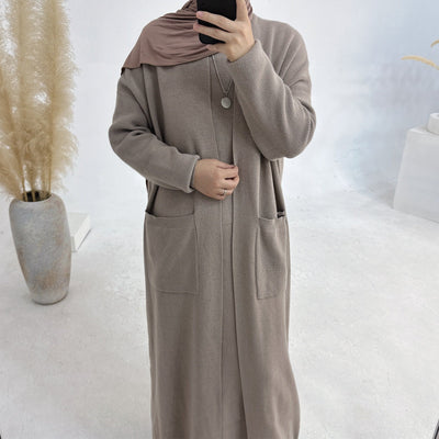 LM229 Winter Knit Abaya Set – 2-Piece Modest Co-ord with Pockets