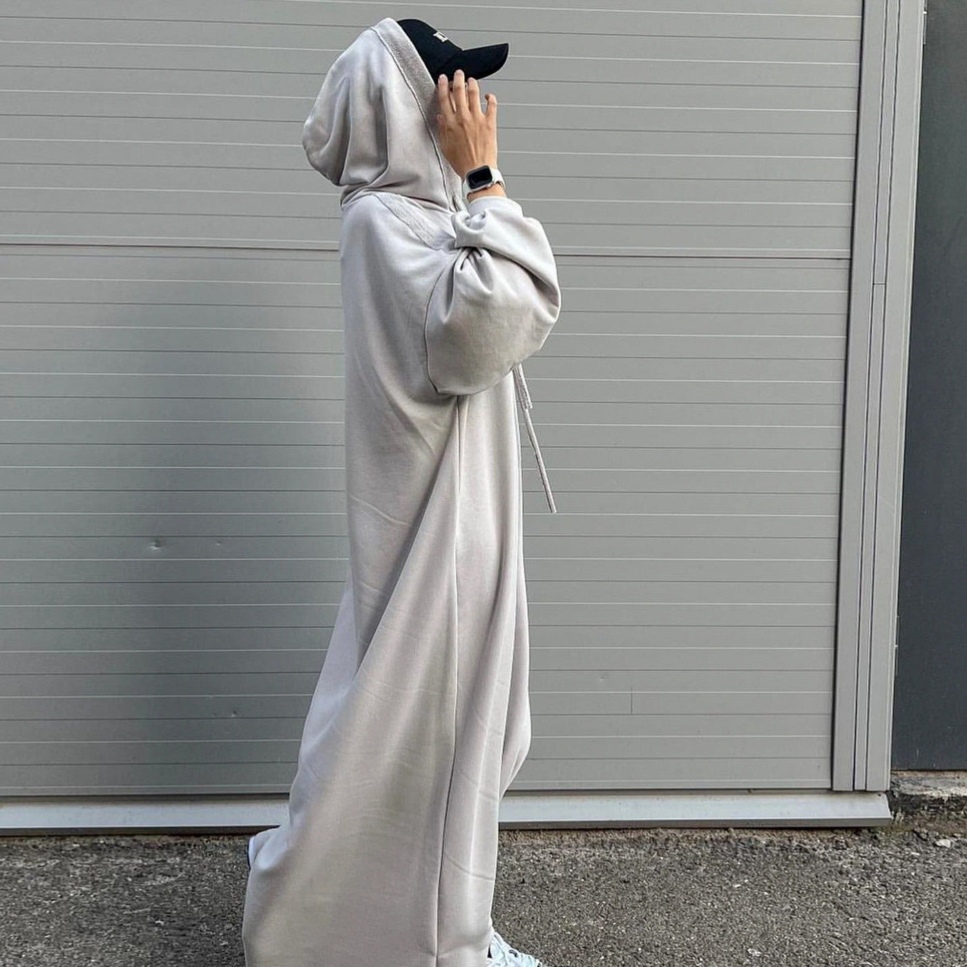 LM303 Hooded Abaya Sweatshirt Dress – Casual Long Sleeve Modest Wear