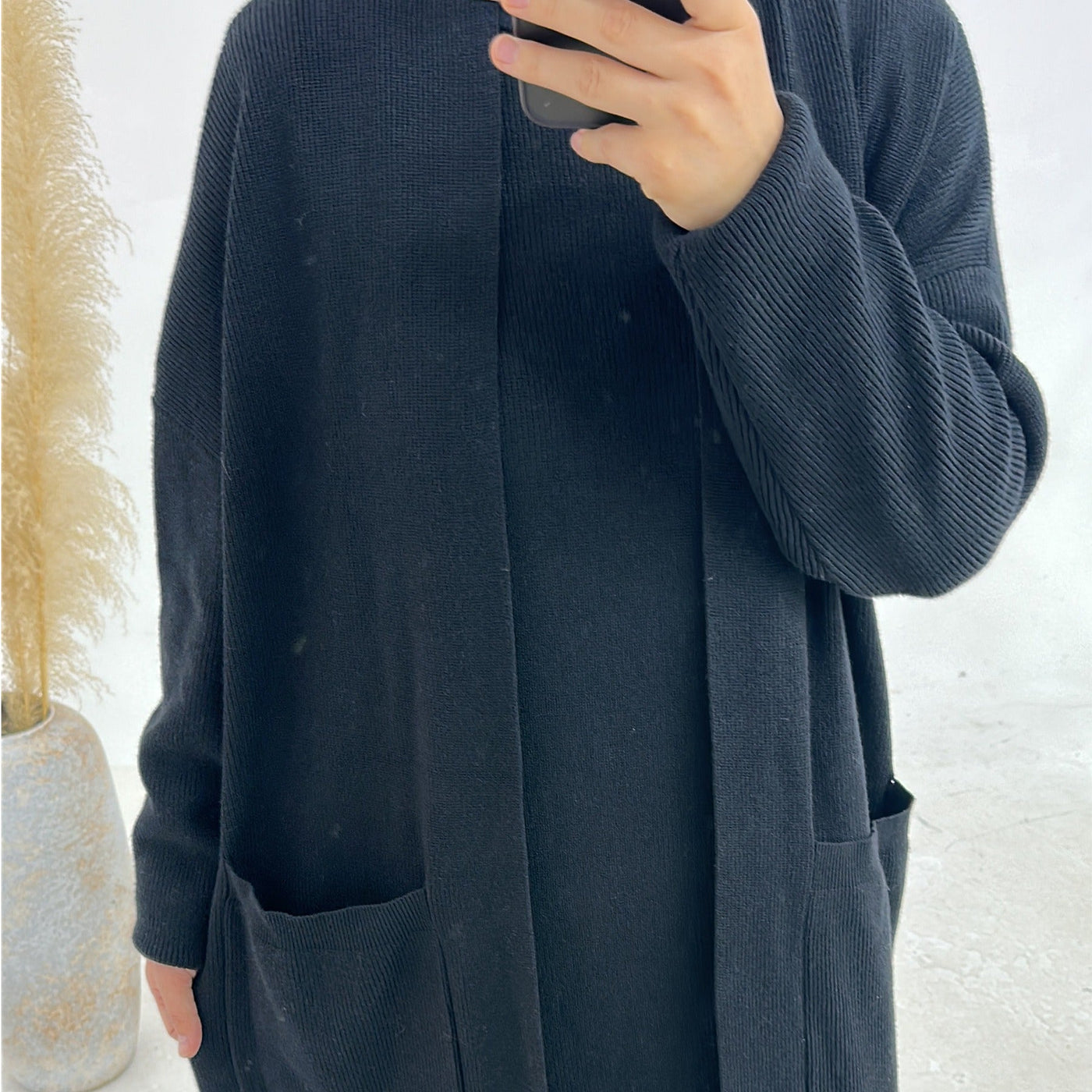 LM229 Winter Knit Abaya Set – 2-Piece Modest Co-ord with Pockets