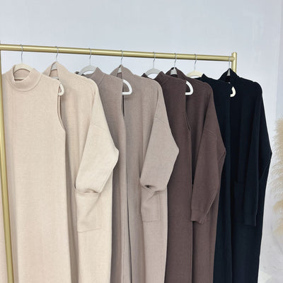 LM229 Winter Knit Abaya Set – 2-Piece Modest Co-ord with Pockets