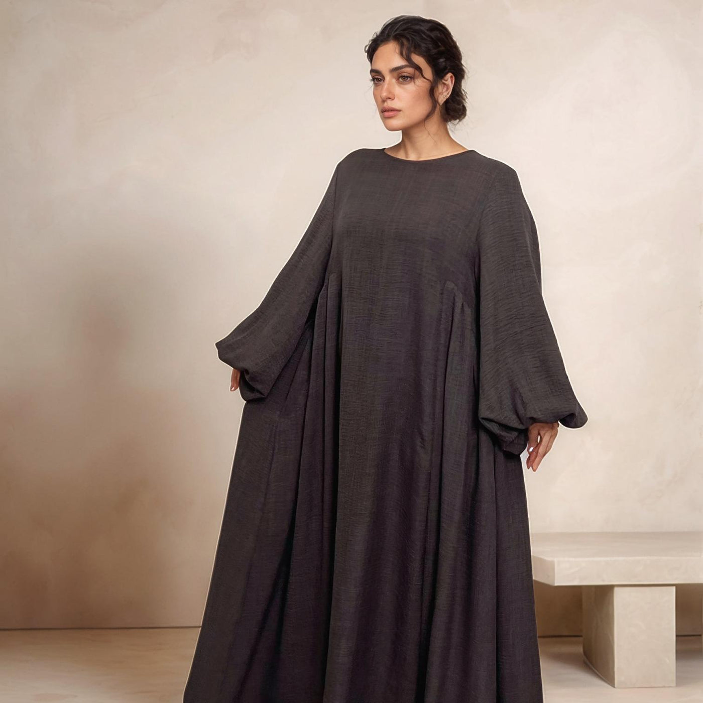 LM020 Nursing-Friendly Abaya – Round-Neck Zip Pocket, Plus-Size Maxi Prayer/Umrah Dress