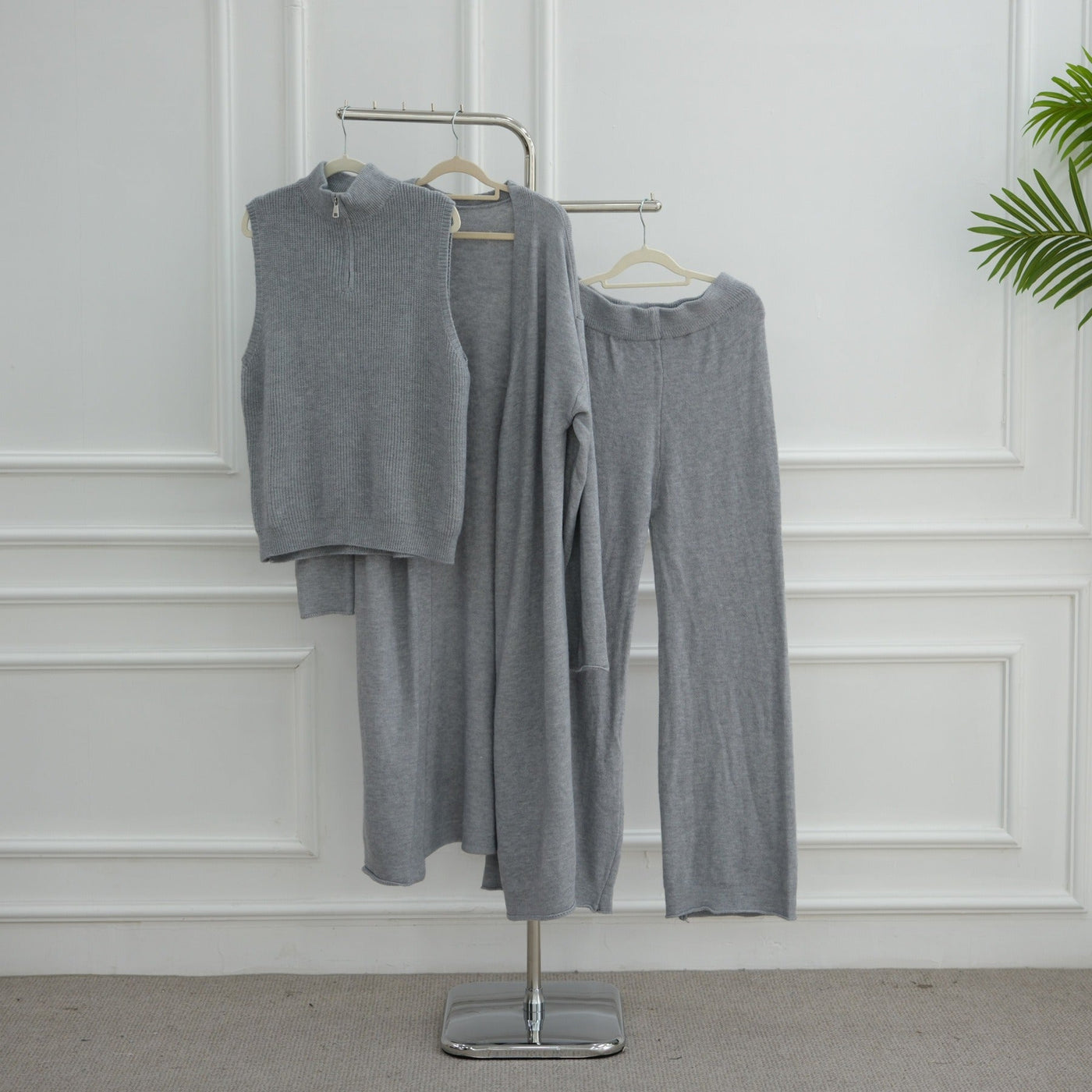 LM226 Winter Knit 3-Piece Abaya Set for Muslim Women – Modest Co-ord