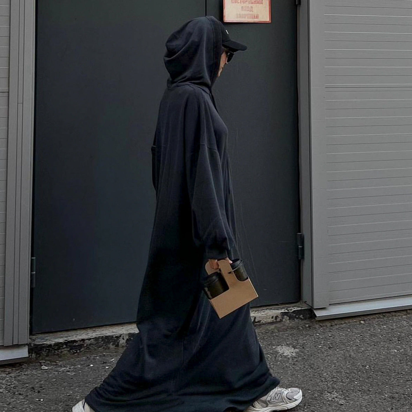 LM303 Hooded Abaya Sweatshirt Dress – Casual Long Sleeve Modest Wear