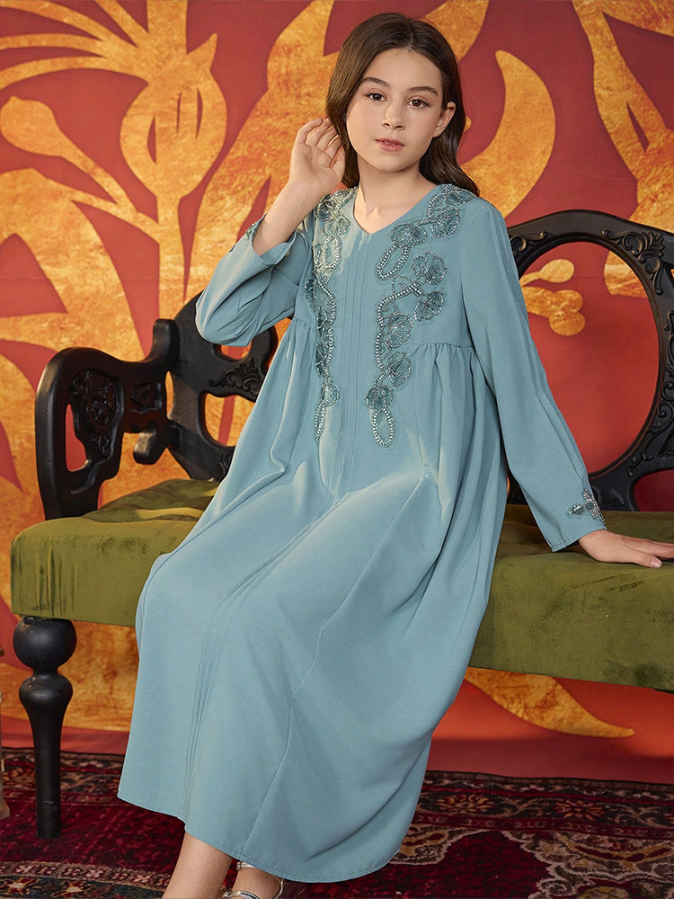 LM219 Girls Eid Dress – Embellished V-Neck, Long Sleeve Modest Party Gown (8–12Y)