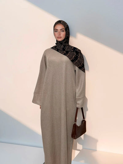 LM075 Cozy Knitted Closed Abaya Maxi Dress | Warm Autumn Winter Outfit for Modest Women