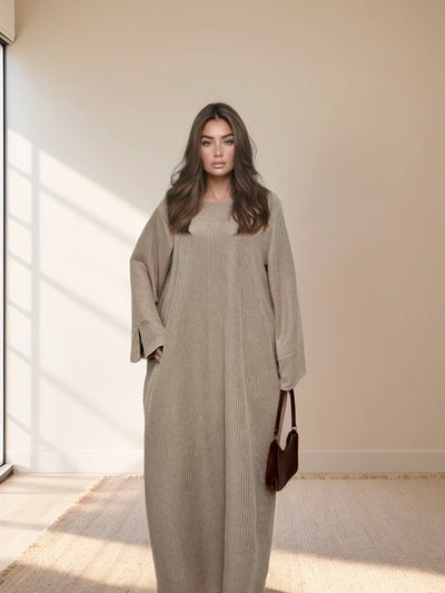 LM075 Cozy Knitted Closed Abaya Maxi Dress | Warm Autumn Winter Outfit for Modest Women