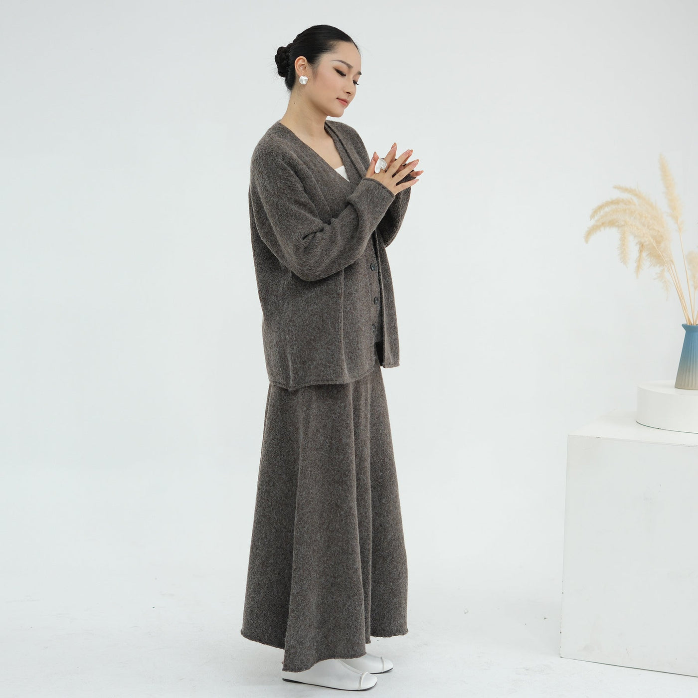 LM225 Winter Knit 3-Piece Abaya Set for Muslim Women – Modest Co-ord