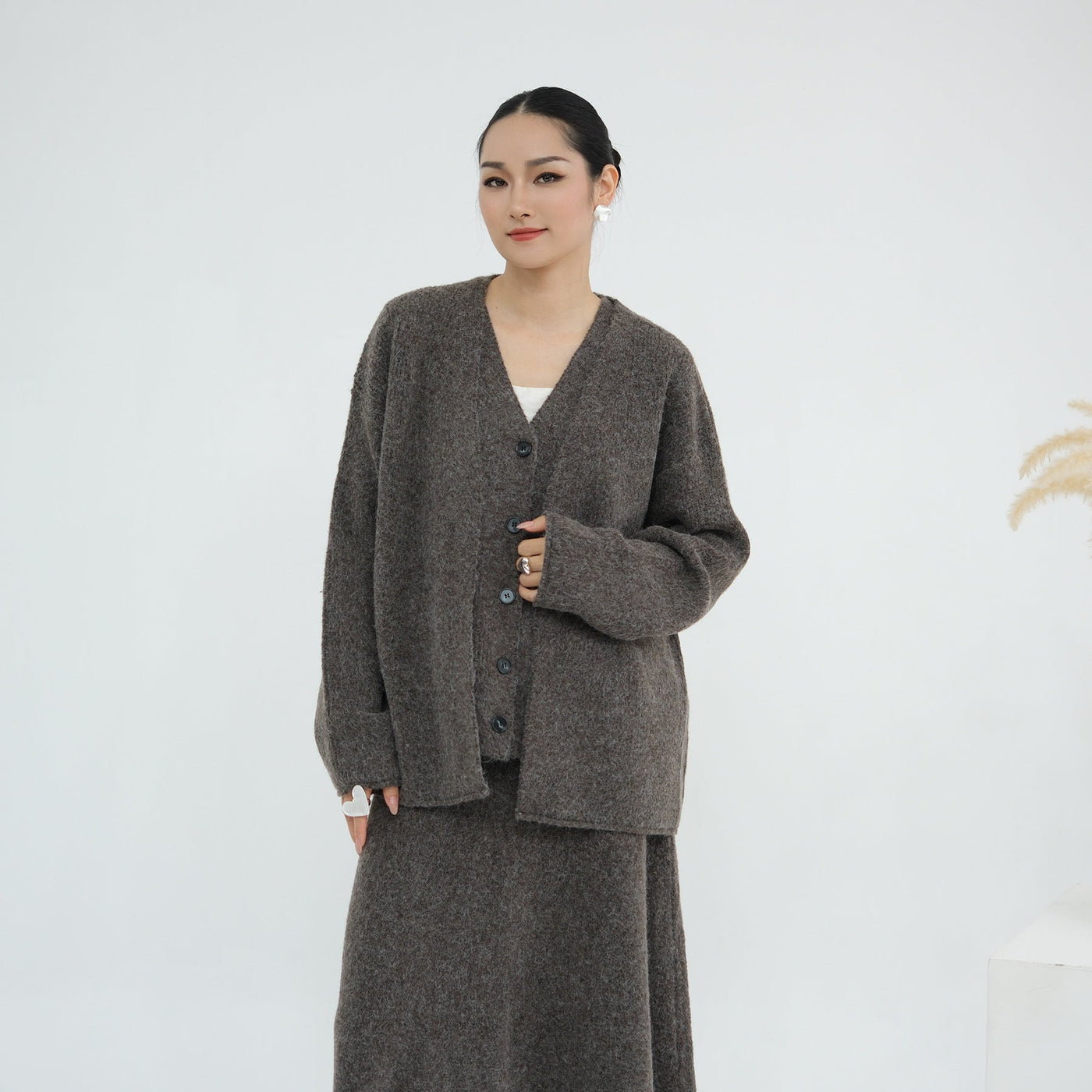 LM225 Winter Knit 3-Piece Abaya Set for Muslim Women – Modest Co-ord