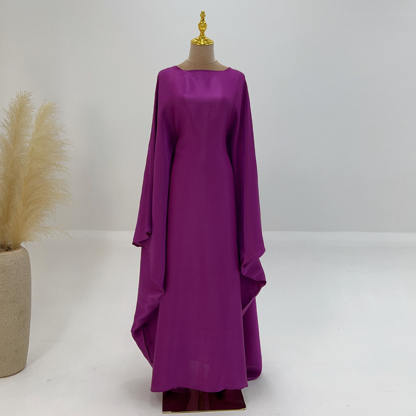 LM079 Plus Size Kaftan Abaya – Shiny Eid & Iftar Batwing Dress with Belt